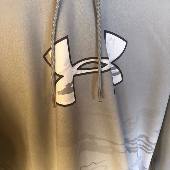 Under Armour Camo Pullover - Picture 3 of 3